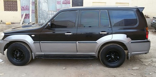 HYUNDAI TERRACAN