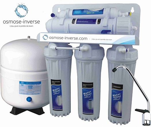 Osmose Inverse Est Une Machine Qui Filtre Leau Potable à