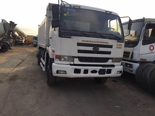 Camion Utilisé Nissan