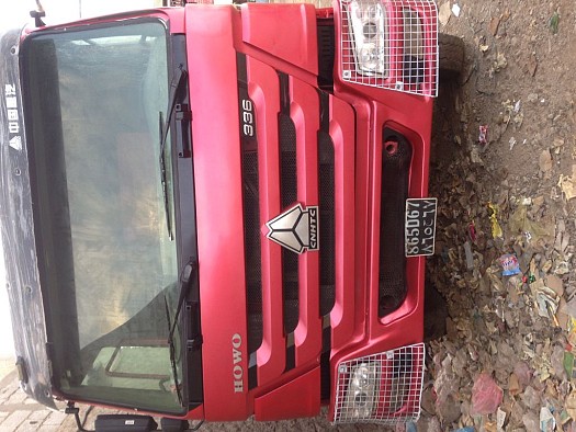 Vente Camion Presque Neuf Howo Sinotruk