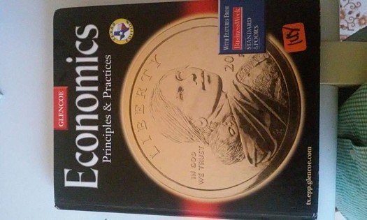 Livre d'economie en anglais