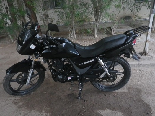 Moto 150cc china noir