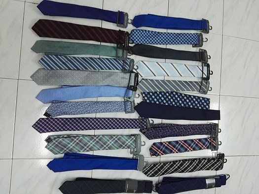Cravates de marque importé d'Europe