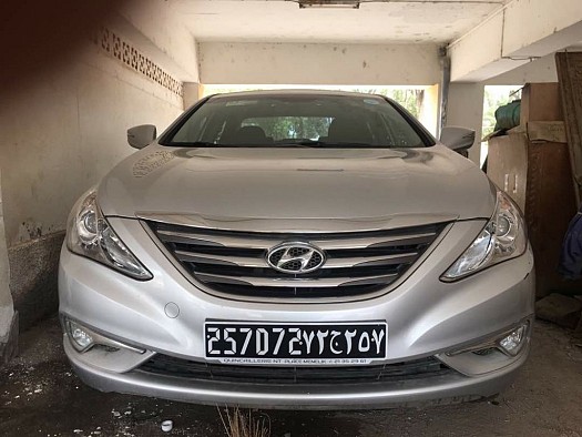 Luxueuse Hyundai Sonata 2013