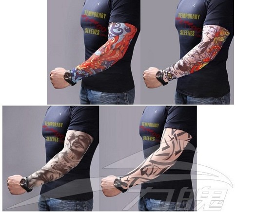 Manches élastique avec des faux tatouages