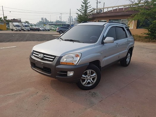 2 voitures kia sportarge. Clim boite de vitess auto
