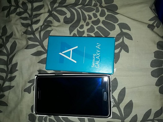 Samsung A7