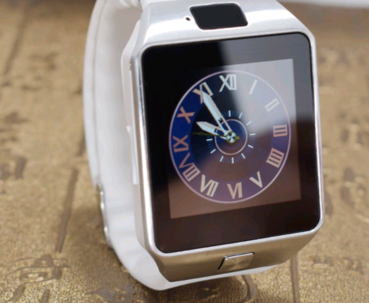 montre et téléphone
