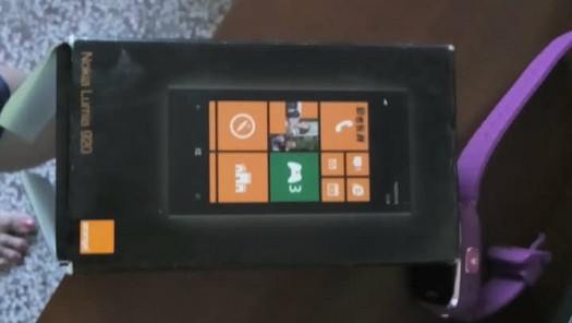 Téléphone portable Nokia lumia acheté en France