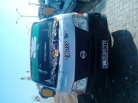 Mini bus Nissan Urvan 3.0 di