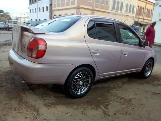 Toyota Platz ECO