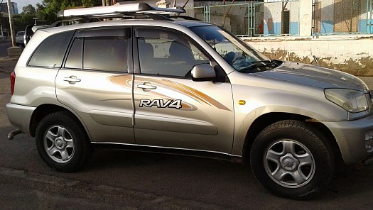 Toyota RAV 4 J