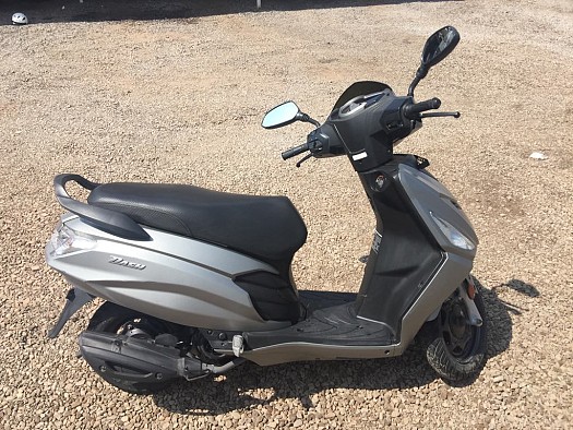 Scooter Hero Dash 125 cc