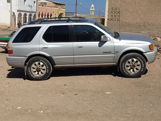 voiture Honda Passport 1999