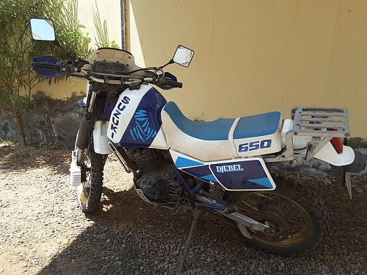 Debel Suzuki 600