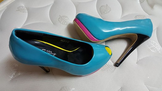 Chaussures neuves, Pointure 37