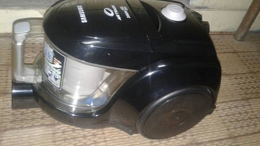 Aspirateur samsung sans on sale sac 2000w