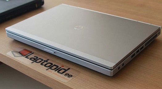 mini laptop de marque HP i7