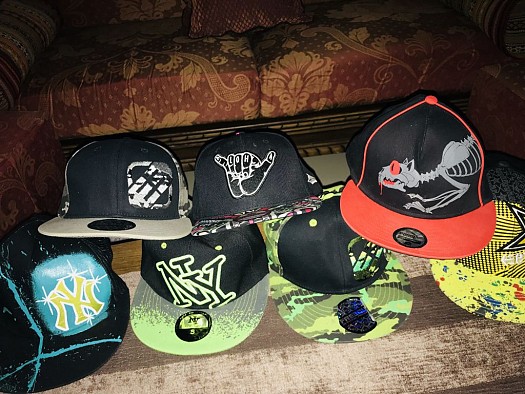 Collection de casquettes