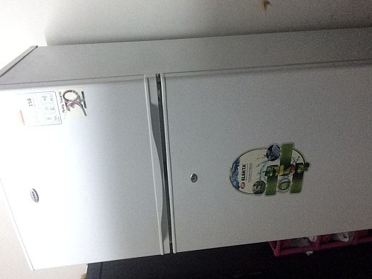 Réfrigérateur ELEKTRA utilisé 1 an