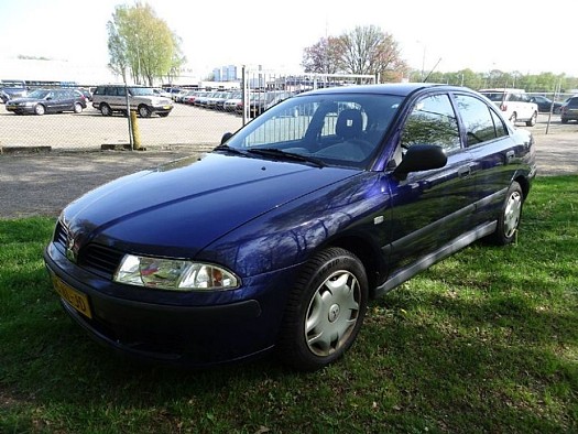 Mitsubishi Carisma