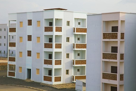 Appartement F4 à PK12 ( VENDU )