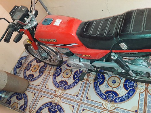 moto suzuki