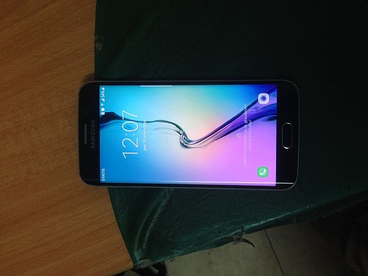 Samsung S6 edge bleu nuit