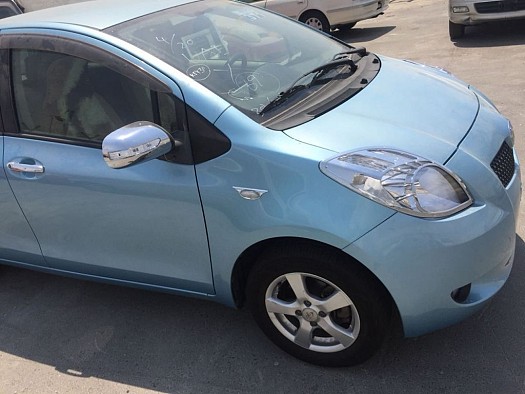 Voiture Toyota yaris