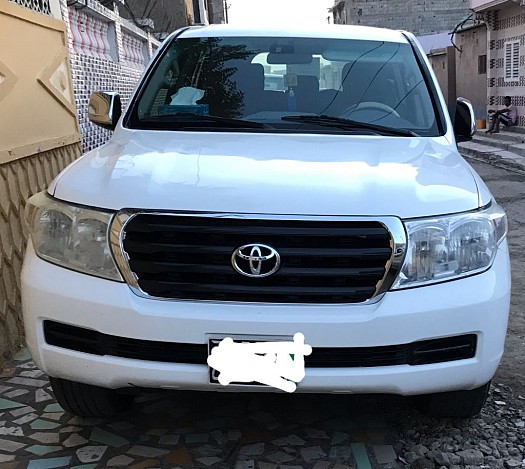 Toyota v8 пикап