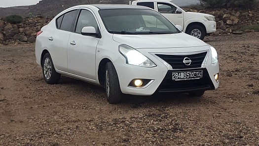 "Nissan Almera" en parfaite état
