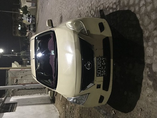 A vendre voiture Nissan modèle SUNNY M