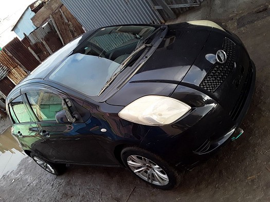 Toyota Vitz Neuve