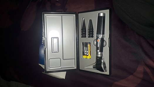 A vendre otoscope nouveau