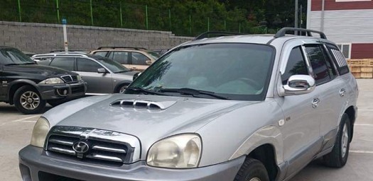HYUNDAI SANTÉ FEE QASI NEUVE