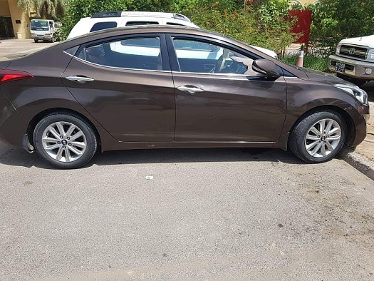 Voiture Nissan très bien entretenue