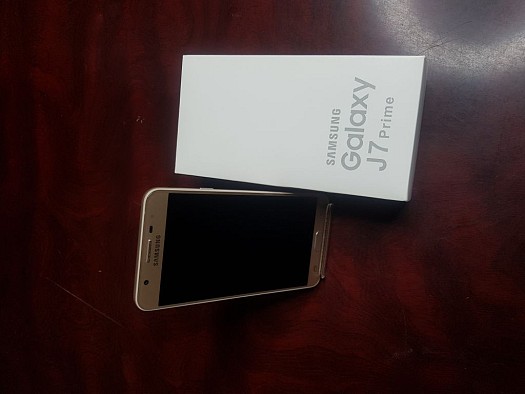 Samsung Galaxy J7 prime