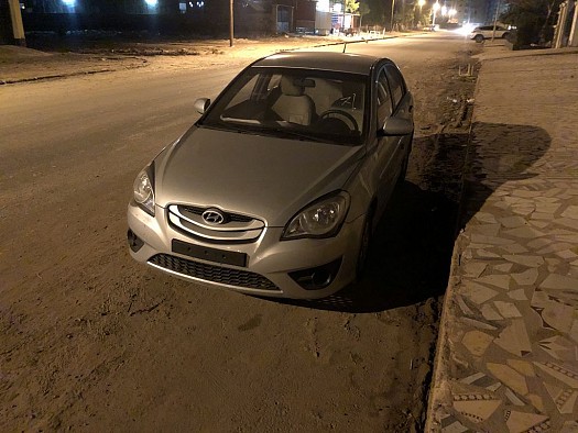 Hyundai verna 2011