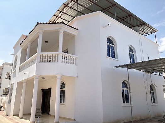 Location de 2 Villas Duplex Jumelées de F7 Chacune à HARAMOUS