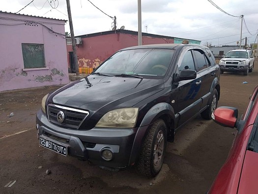 Voiture KIA SORENTO modèle 2005