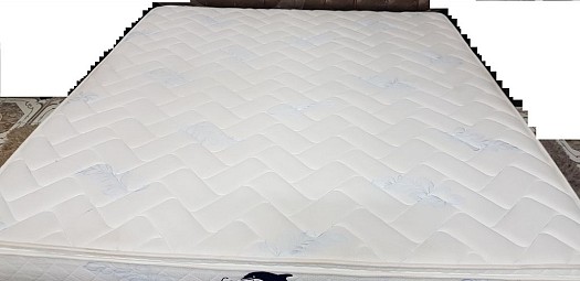 Matelas Limag tout neuf