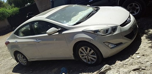 voiture Hyundai Elantra