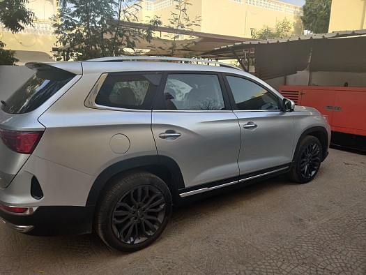 SUV Jetour X90