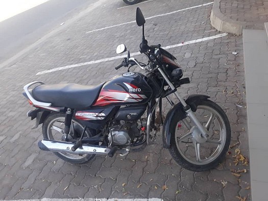 A vendre Moto Hero 100cc