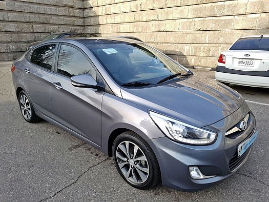 Hyundai Accent