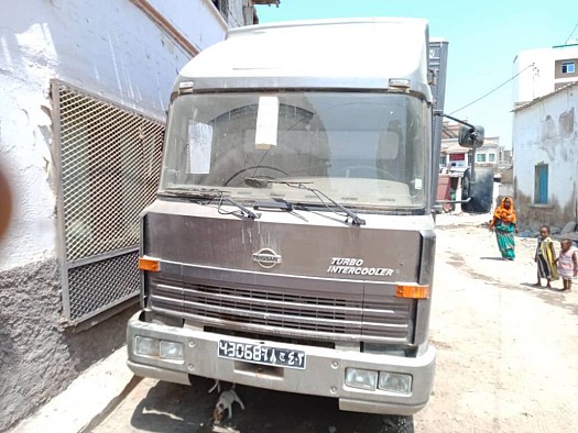 Camion frigorifique Nissan