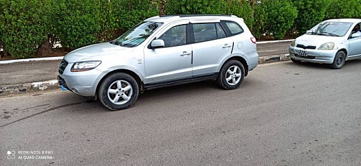 Hyundai Santa Fee 2008 en bon état