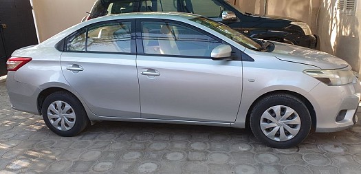 Toyota Yaris Lounge 2016