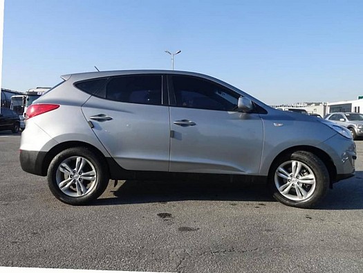 Hyundai TUCSON 2012