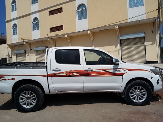 Très belle occasion d'une belle voiture hilux